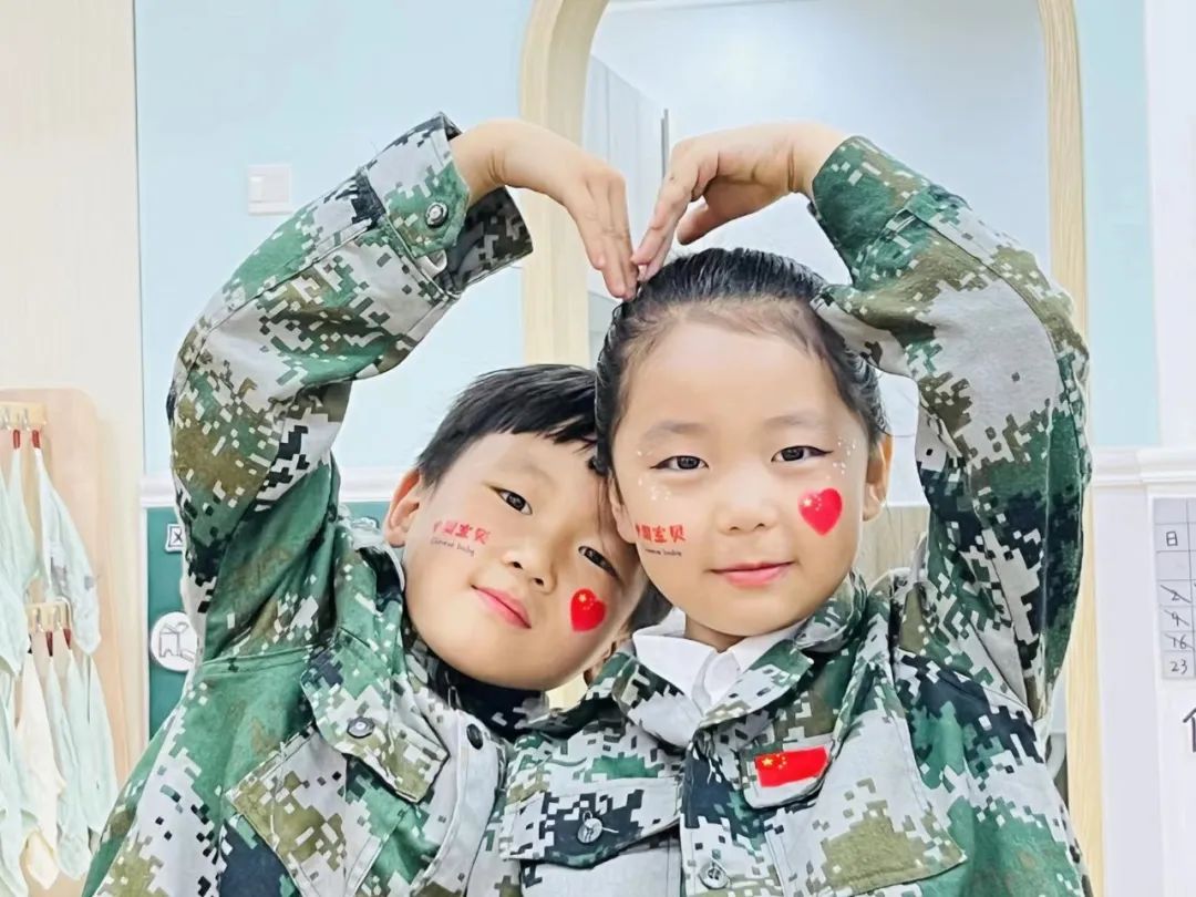 童心系国防共筑强军梦—郑东新区龙翔第四幼儿园春季亲子运动会