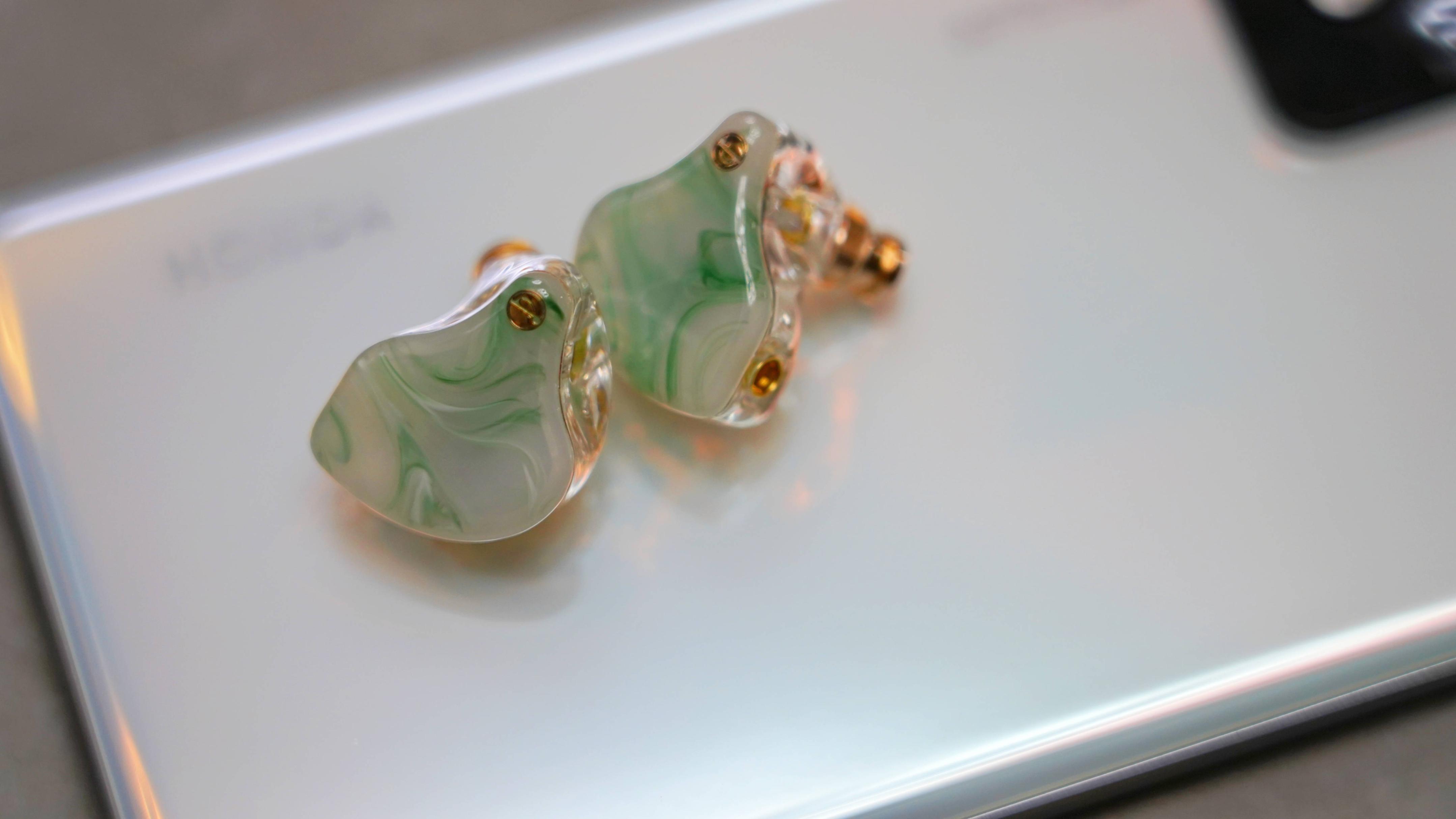 竹林鸟惊鸿2022耳机测评,竹林鸟惊鸿耳机岩版测评