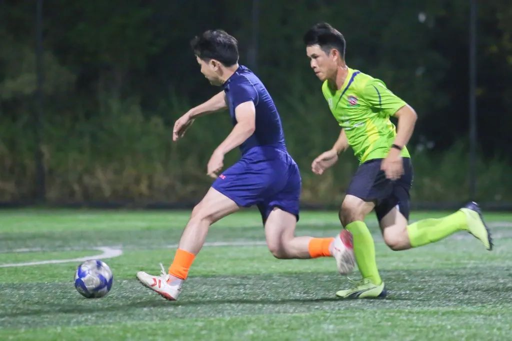 一起足球一起公益,一起为中国足球添砖加瓦