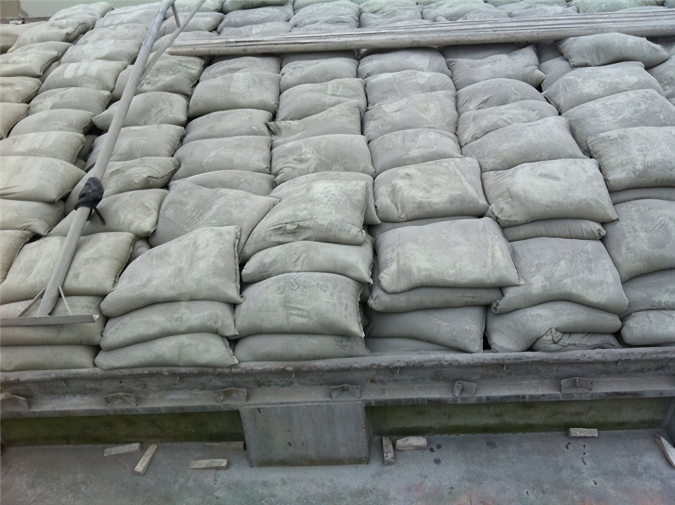 家庭装修水泥用什么型号最合适,家里装修中水泥买什么牌子好