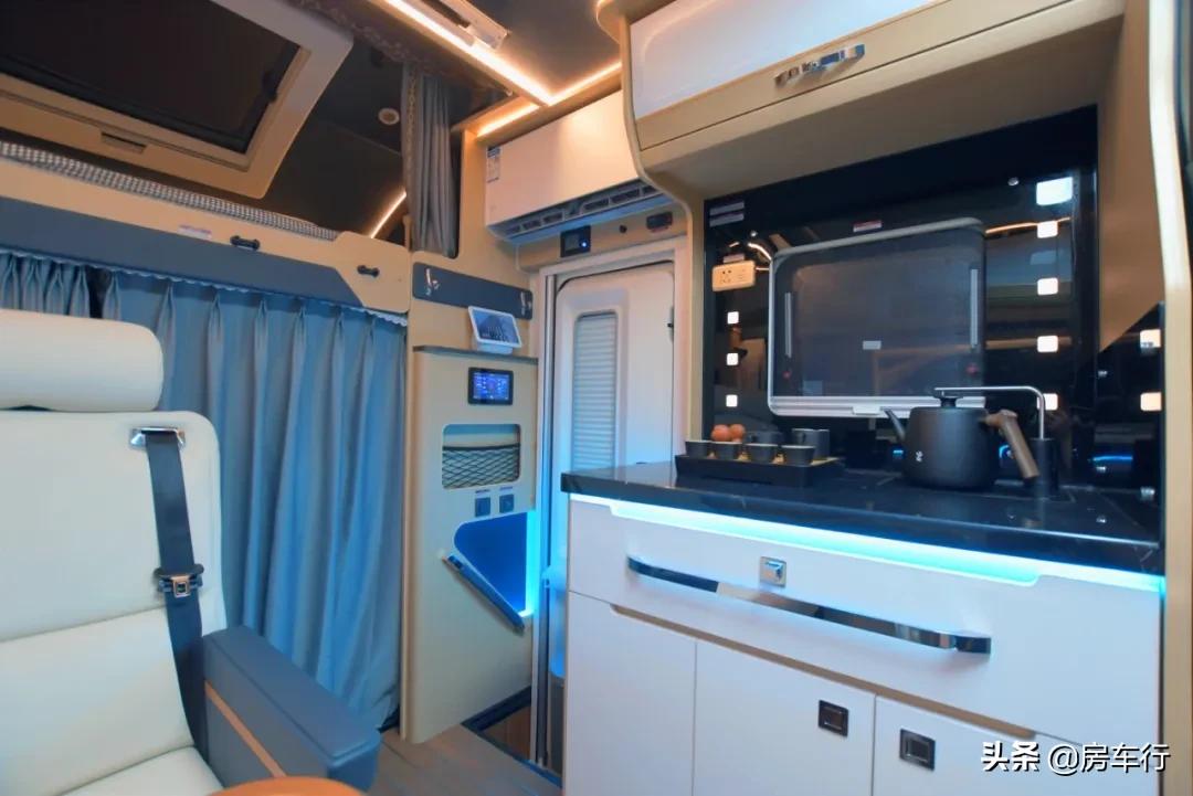 房车中的三大顶级豪华品牌,依维柯房车十大品牌