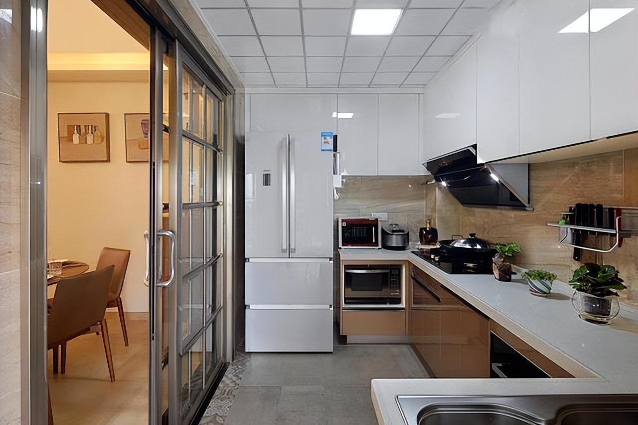 囤货必备冰箱不够冰柜来凑,冰箱选购指南购买冰箱的最佳方法