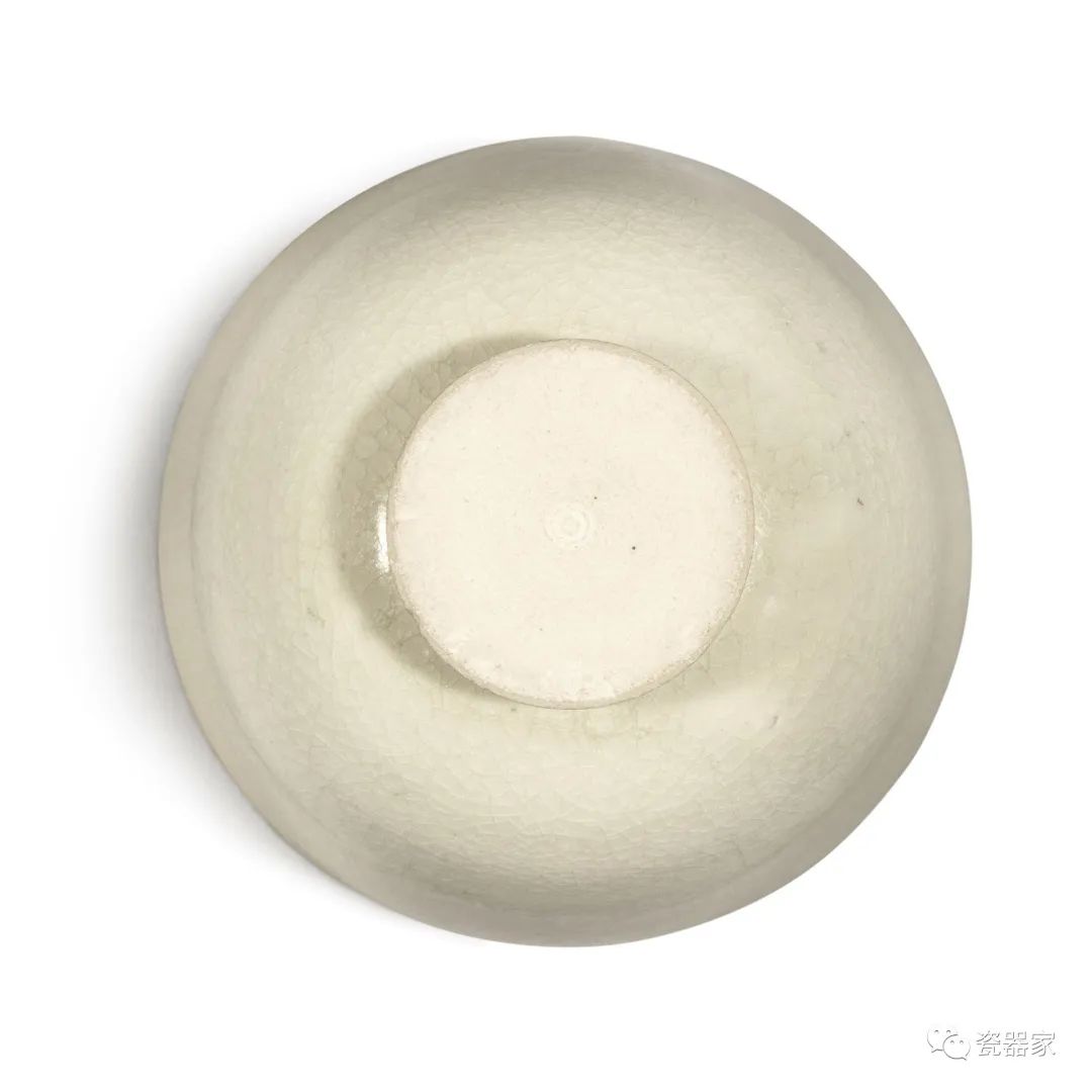 苏富比瓷器秋拍 (苏富比19年香港瓷器春拍)