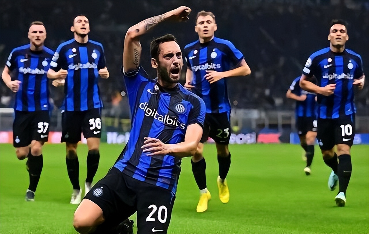 国际米兰vs佛罗伦萨比分预测3比2,足球国际米兰vs那不勒斯