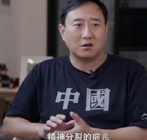 网红交警谭乔名场面,拯救无数司机的“网红交警”谭乔