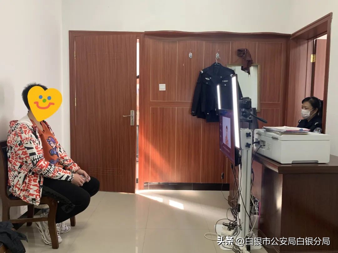 【“三抓三促”行动进行时】西区派出所：周末不打烊开辟“绿色通道”为临考学生保“证”平安