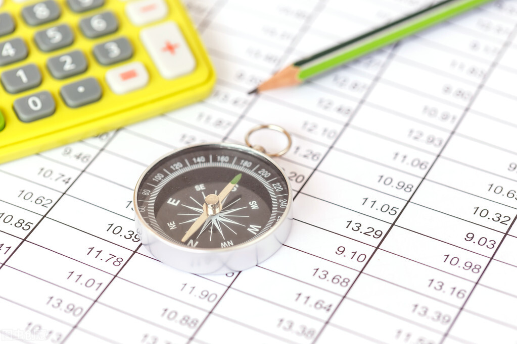 四大发明指南针的由来,四大发明之指南针的由来小故事