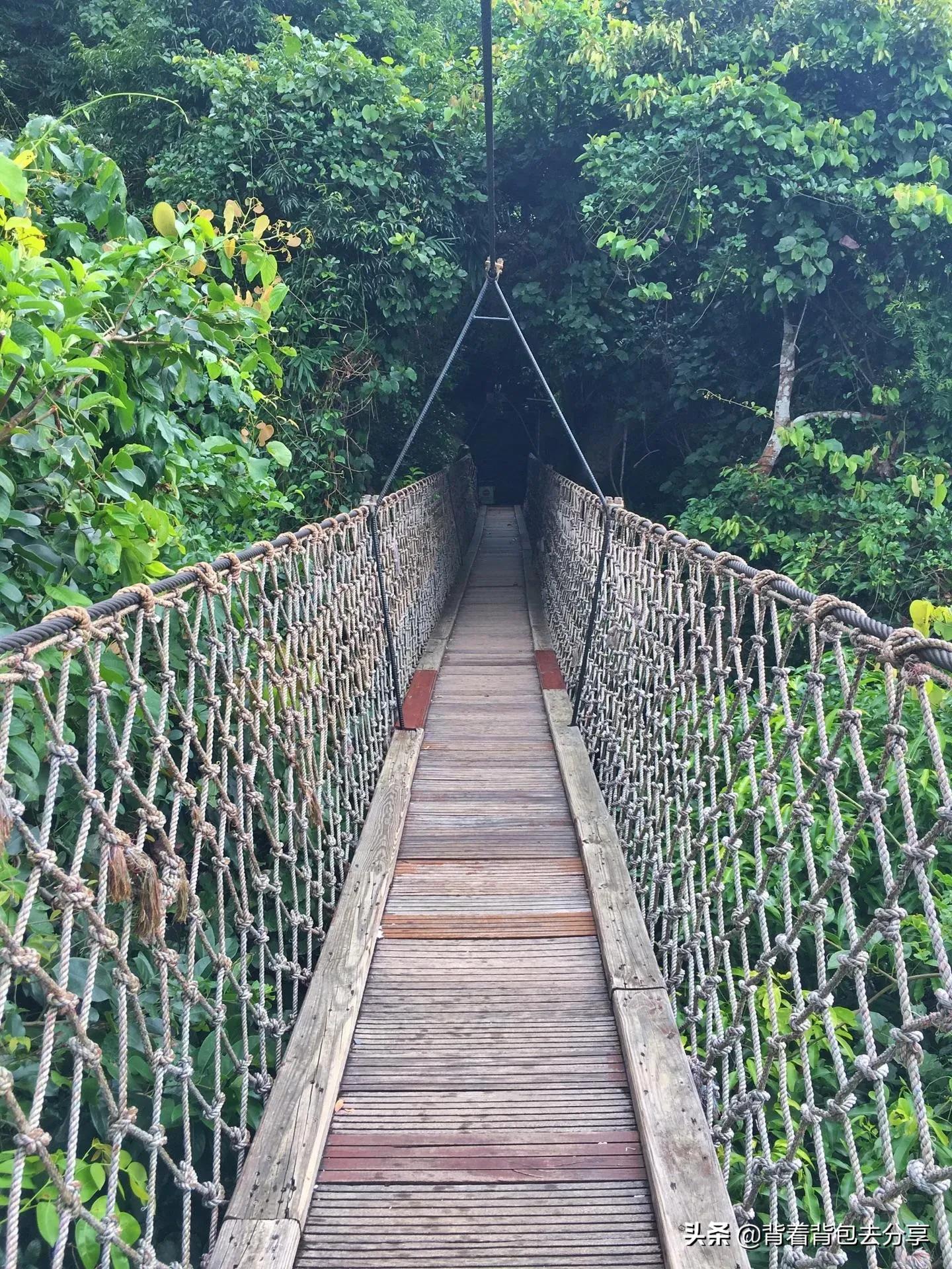 海南岛旅游十大必去景点,海南岛自由行必去的十大景点