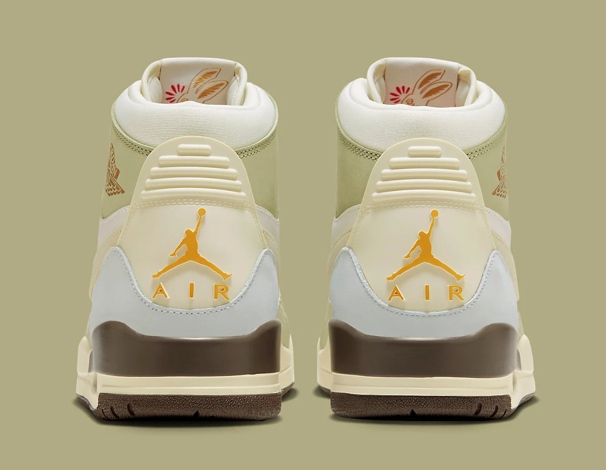 詹姆斯上脚的篮球鞋,詹姆斯上脚新鞋款