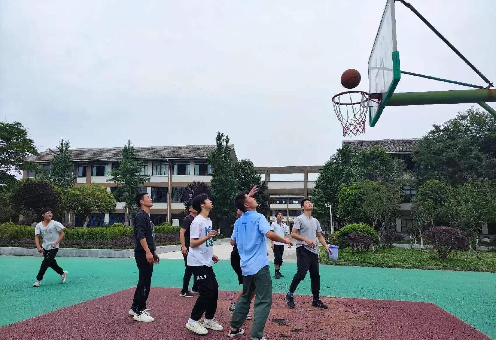 特色体育，绽放青春——彭州市太清博世学校体育走班制教学