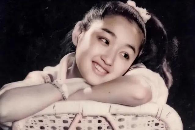 52岁的杨钰莹婚姻情况,52岁杨钰莹为何至今未婚