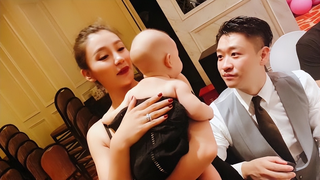 郭德纲和曹云金到底因为什么事儿,怎么看待郭德纲和曹云金之间的事