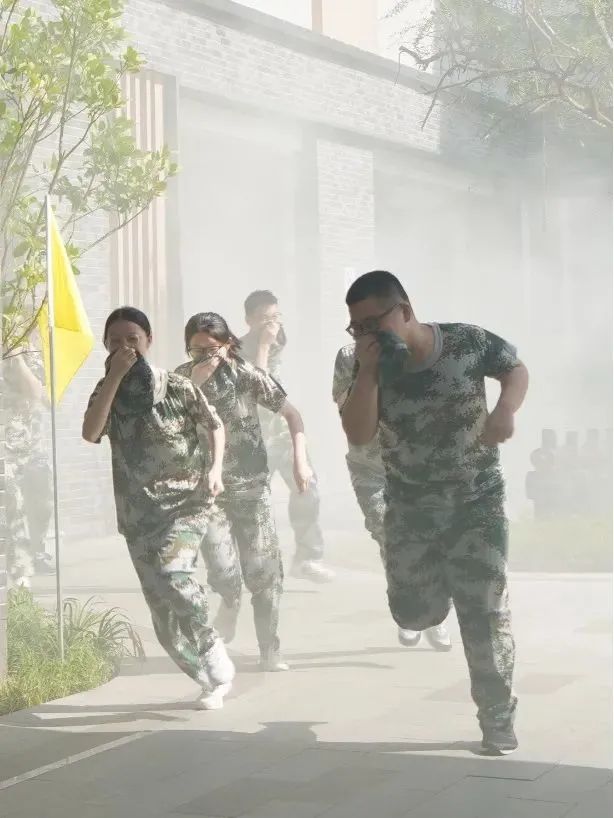 高标准军训,威武霸气的军训