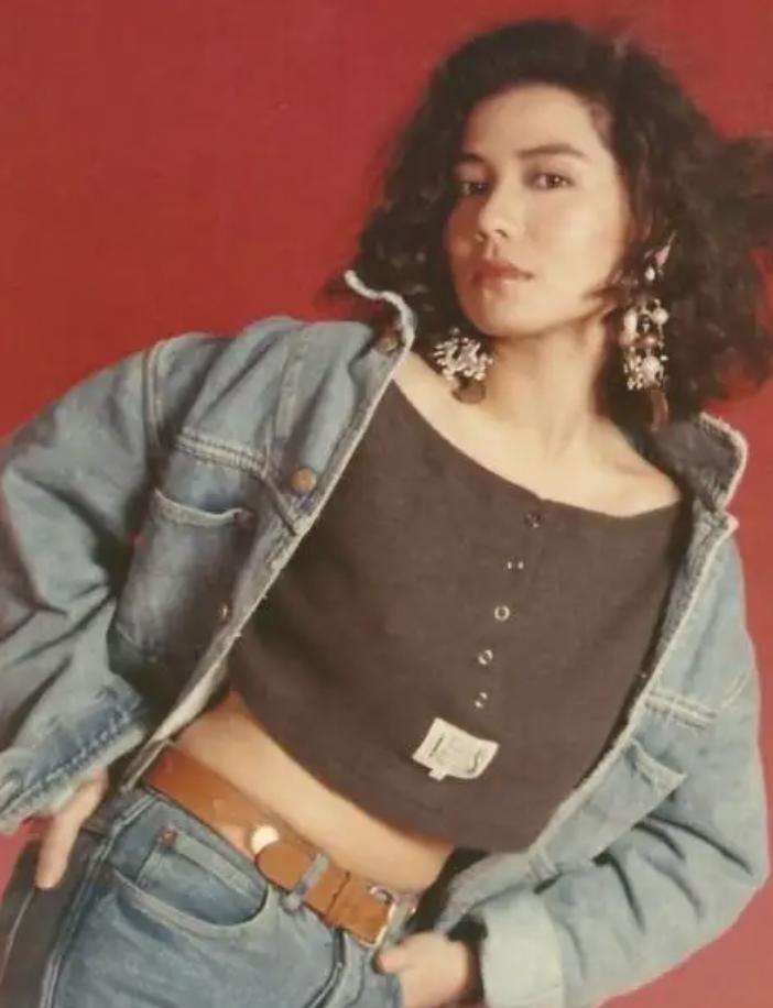 4对闹崩的塑料姐妹花：真情假意难辨，翻脸比翻书还快