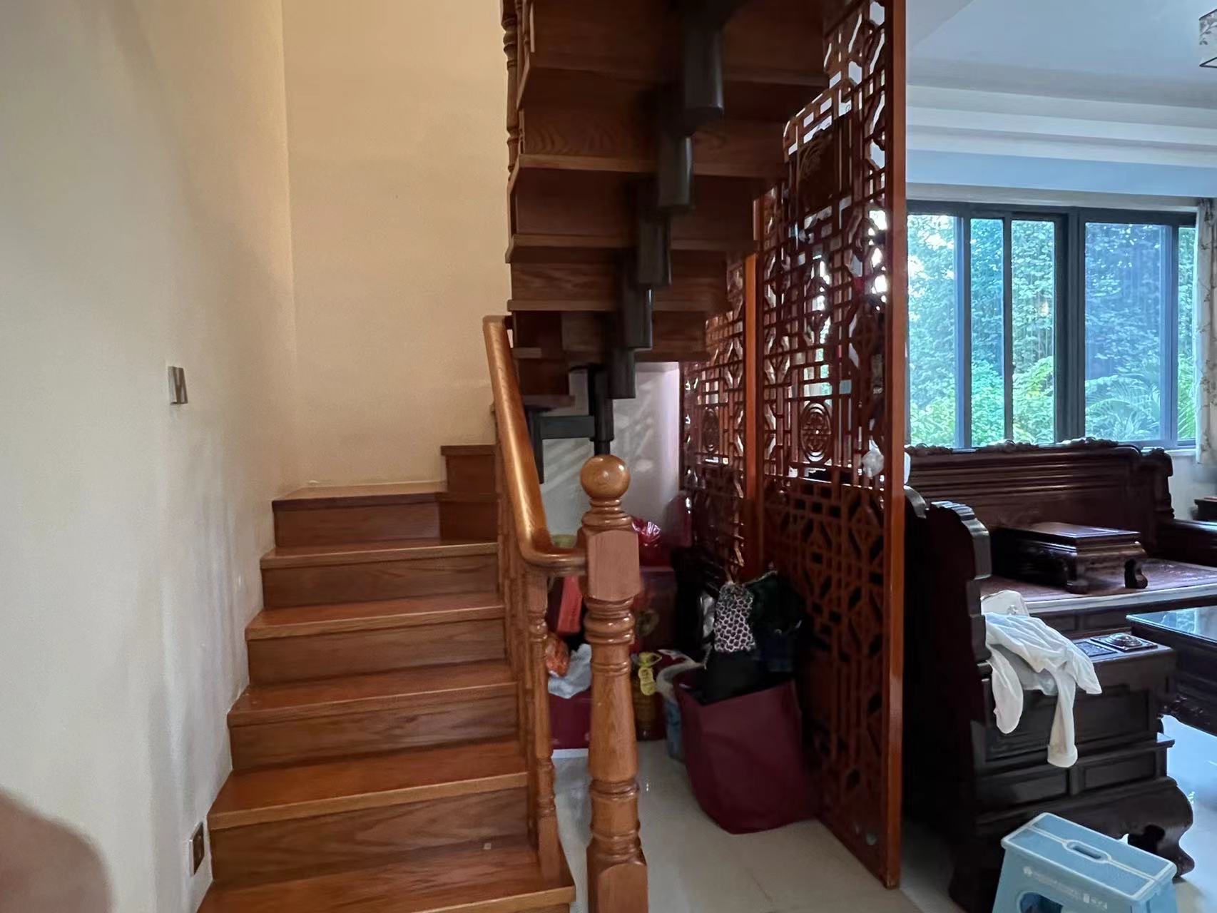 花溪顶层复式楼带露台装修,190平方复式楼装修挑高