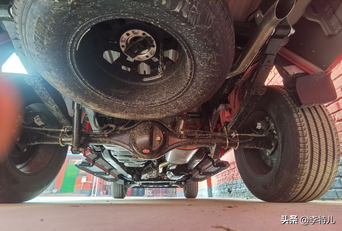 中兴皮卡威狮1949用车感受,中兴威狮1949柴油版真实油耗多少