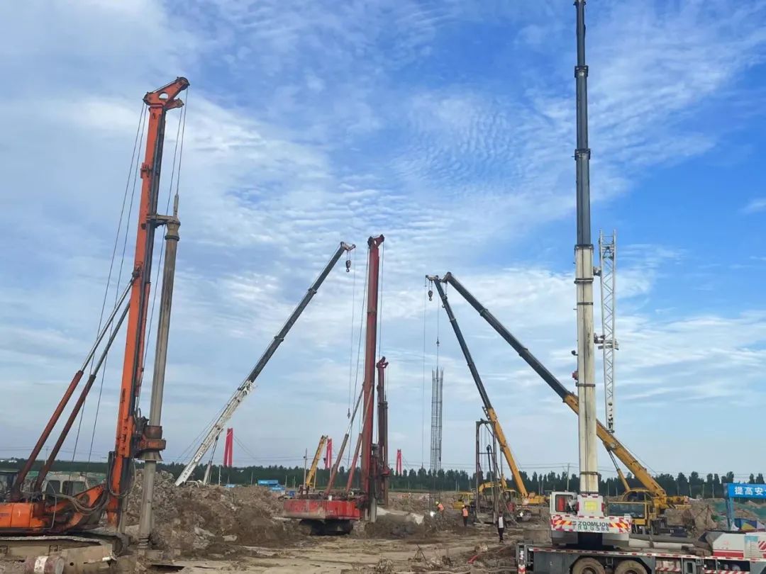 山东第一个国际足球场,山东首个6万座足球场效果图