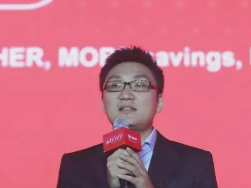 拼多多黄峥辞职前卖出股票多少,黄峥辞任拼多多董事长后个人财富