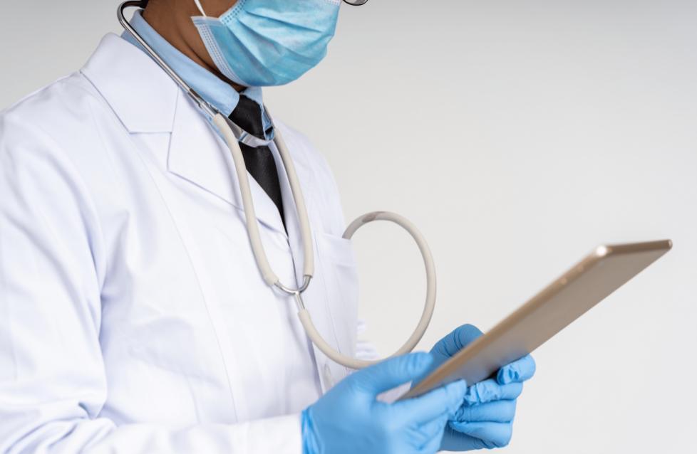 阿莫西林和头孢哪个对身体危害大,世界上两大抗生素阿莫西林和头孢