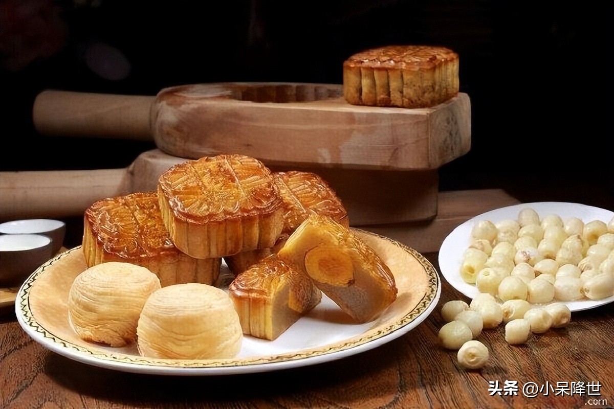 关于中秋节的传说嫦娥奔月,中秋节的传说有嫦娥奔月还有什么