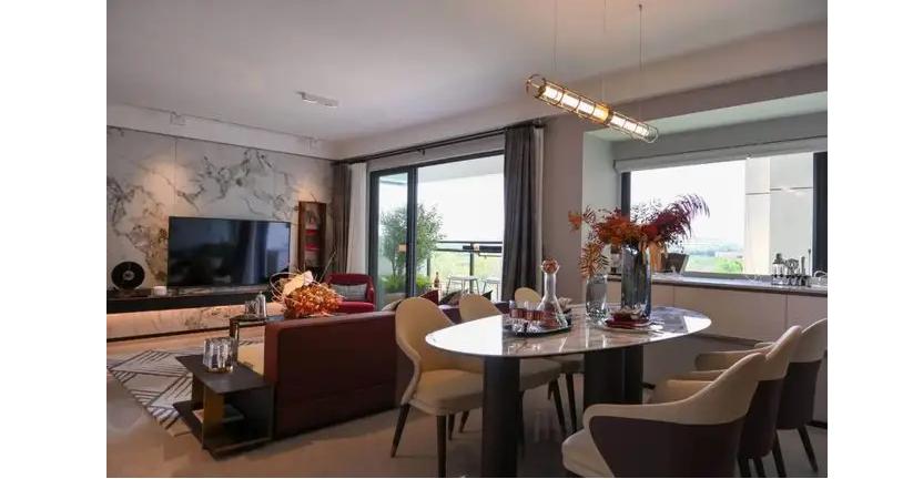 长2米宽1.8的床买多大尺寸四件套,1米8两米的床选什么尺寸的四件套