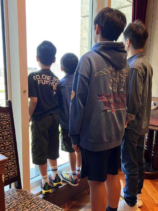 林志颖夫妇惊喜回台北！陈若仪面相、坐姿暗藏秘密？