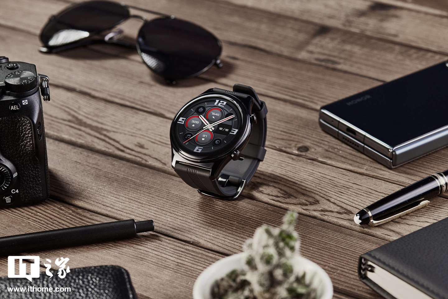 荣耀手表gs3艺术表盘,荣耀手表gs3i智能手表评测