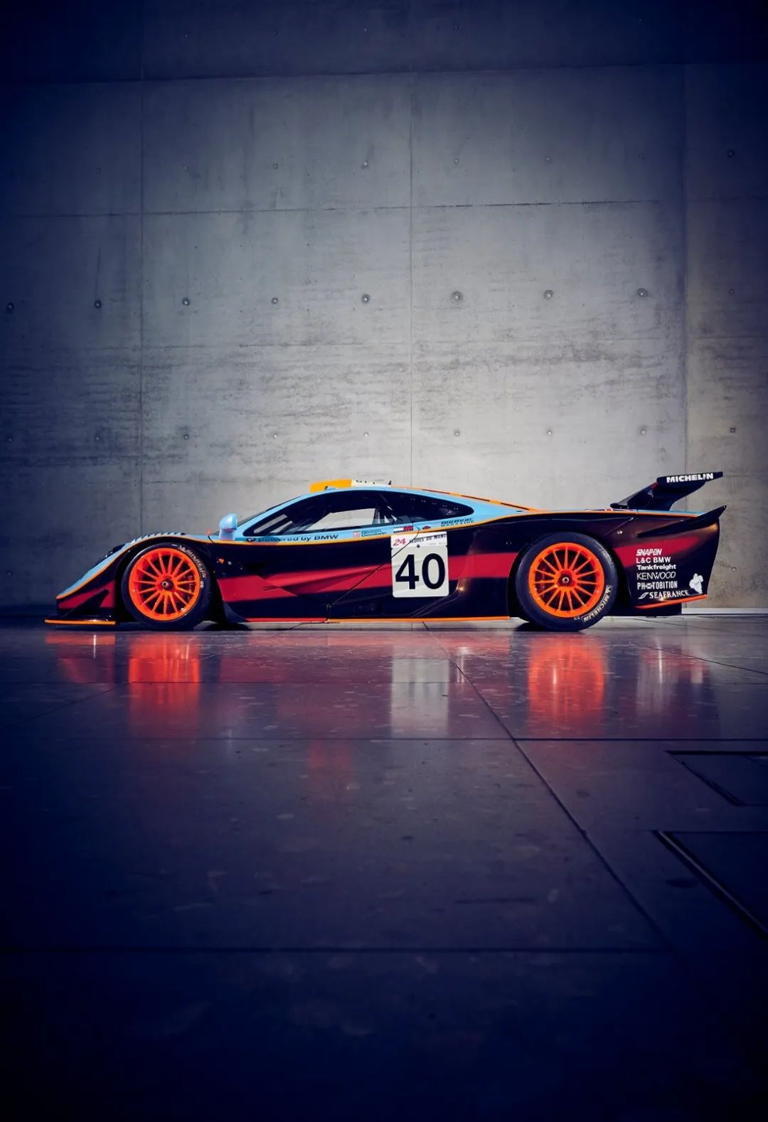 全球最大中古赛车二手贩子联手德国富商囤了一屋子Gulf赛车！