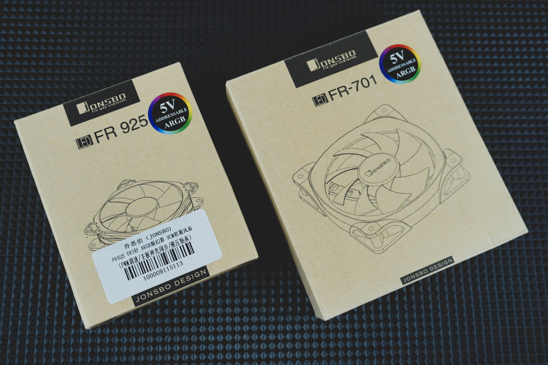 桌面空间太小怎么改造,台式机机箱越来越小