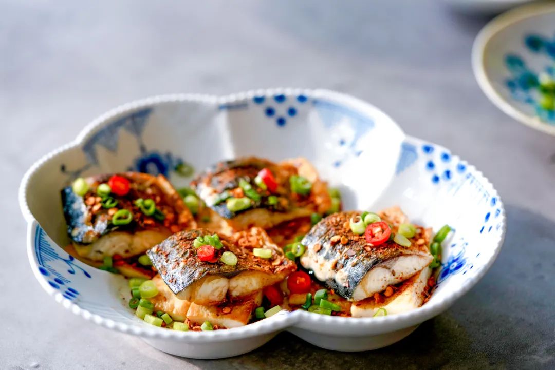 日式碳烤青花鱼做法,干煎小金枪鱼