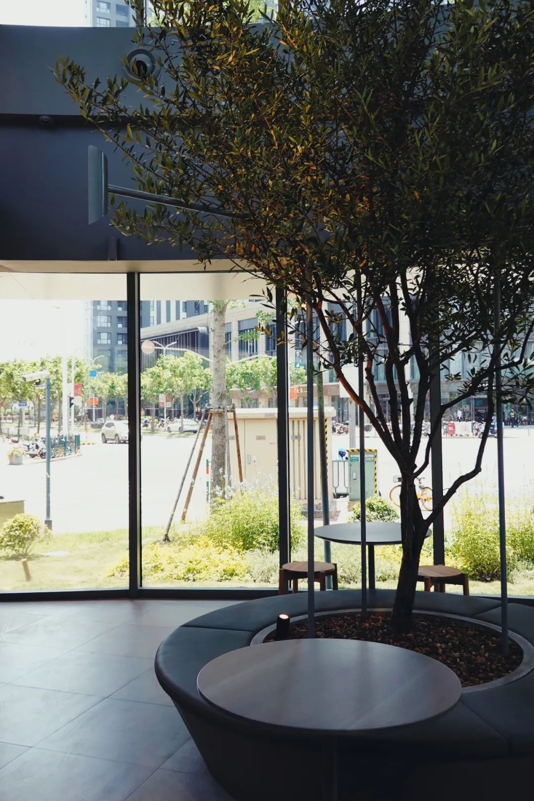 bluebottlecoffee上海首店,bluebottle上海前滩太古里店