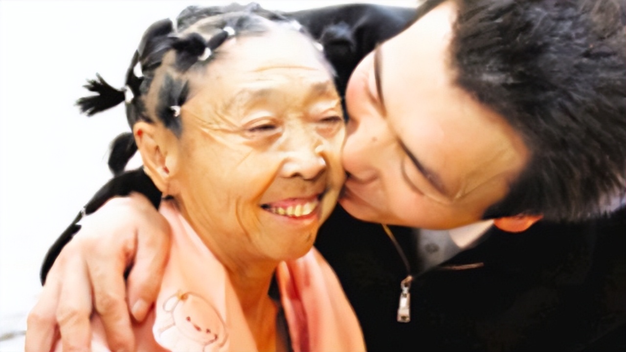 26岁小伙娶了46岁大妈后续,26岁小伙娶大8岁妻子事件