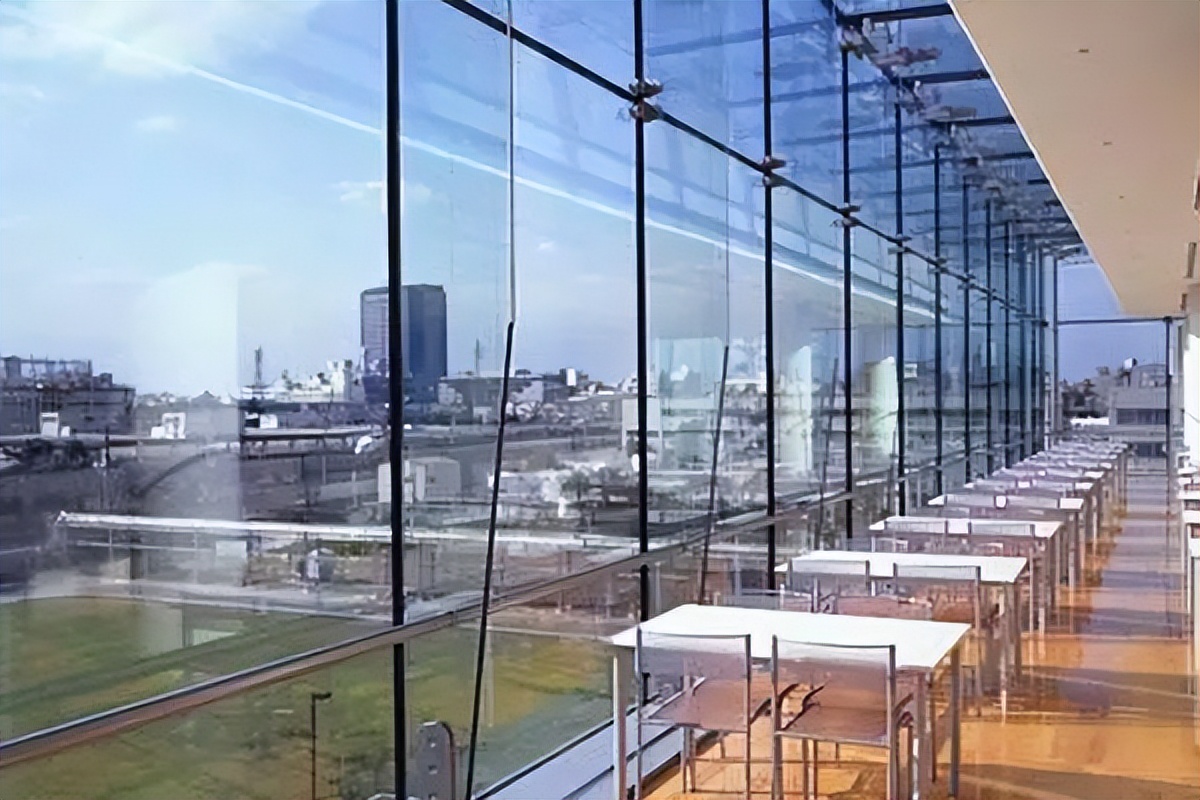 门窗怎么选择比较合适,你家的门窗是什么样子