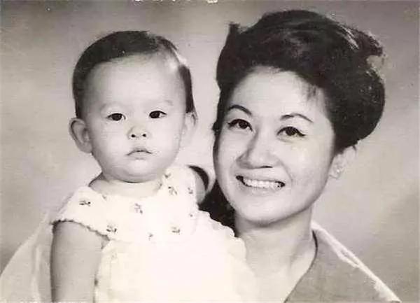 陈百强的失恋史,陈百强讲述失恋情节