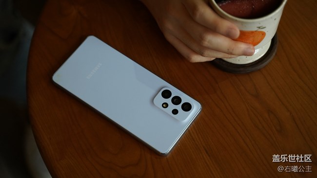 时尚又不失格调三星GalaxyA535G评测