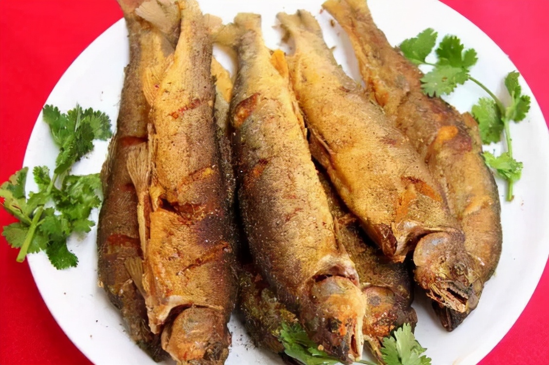 香鱼是日本淡水鱼之王,香鱼又叫什么鱼它的营养价值怎样