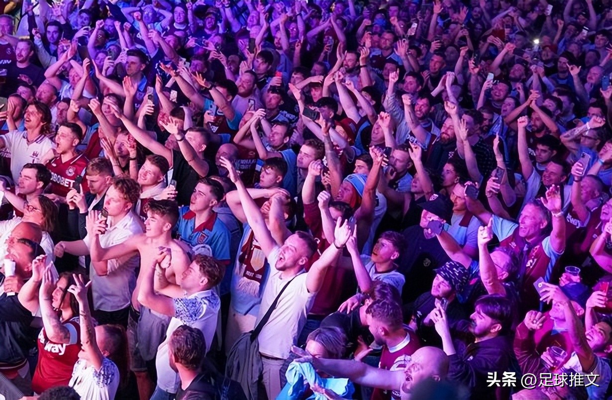 我跟你说个锤子gif,锤子是西汉姆联吗