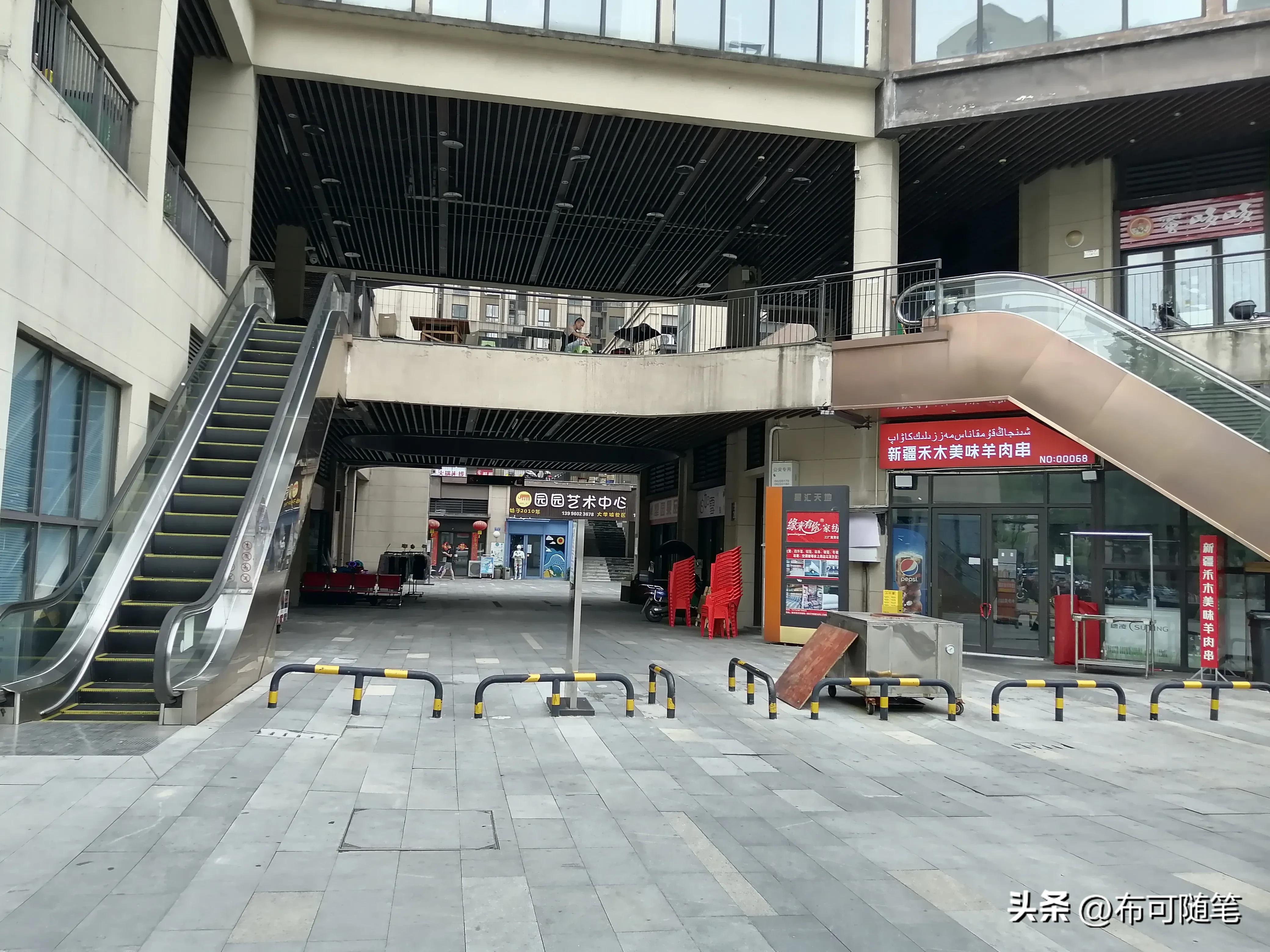 布可随笔：实体已经不行了？那网上的钱就好赚？