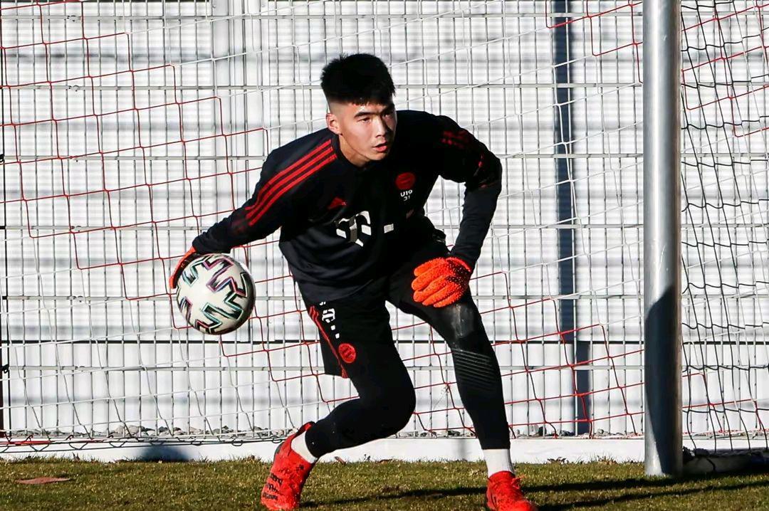 u19国青男足名单何小珂,国足u19何小珂