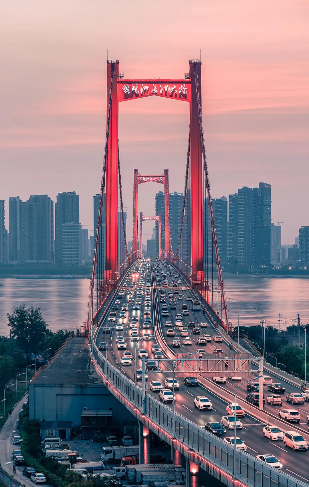 九州通衢冲上云霄去星辰大海