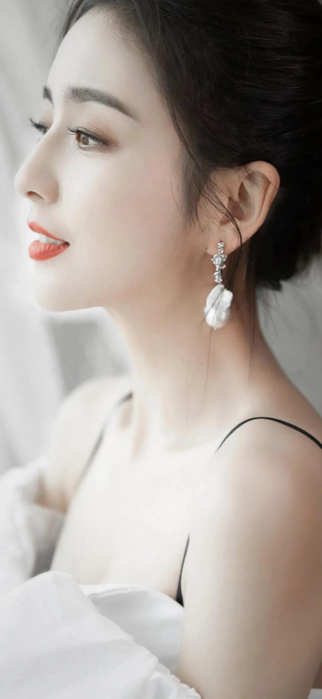 佟丽娅大唐战舞高清壁纸,佟丽娅高清女机长壁纸