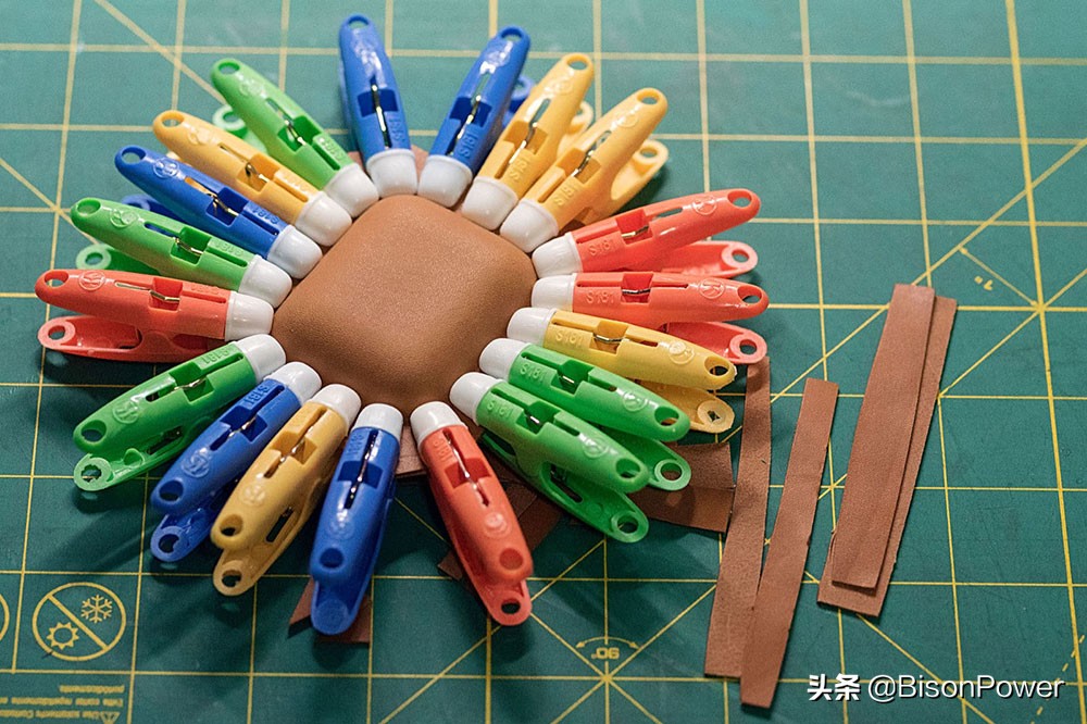 手工牛皮airpodspro套制作,airpods3皮套制作教程