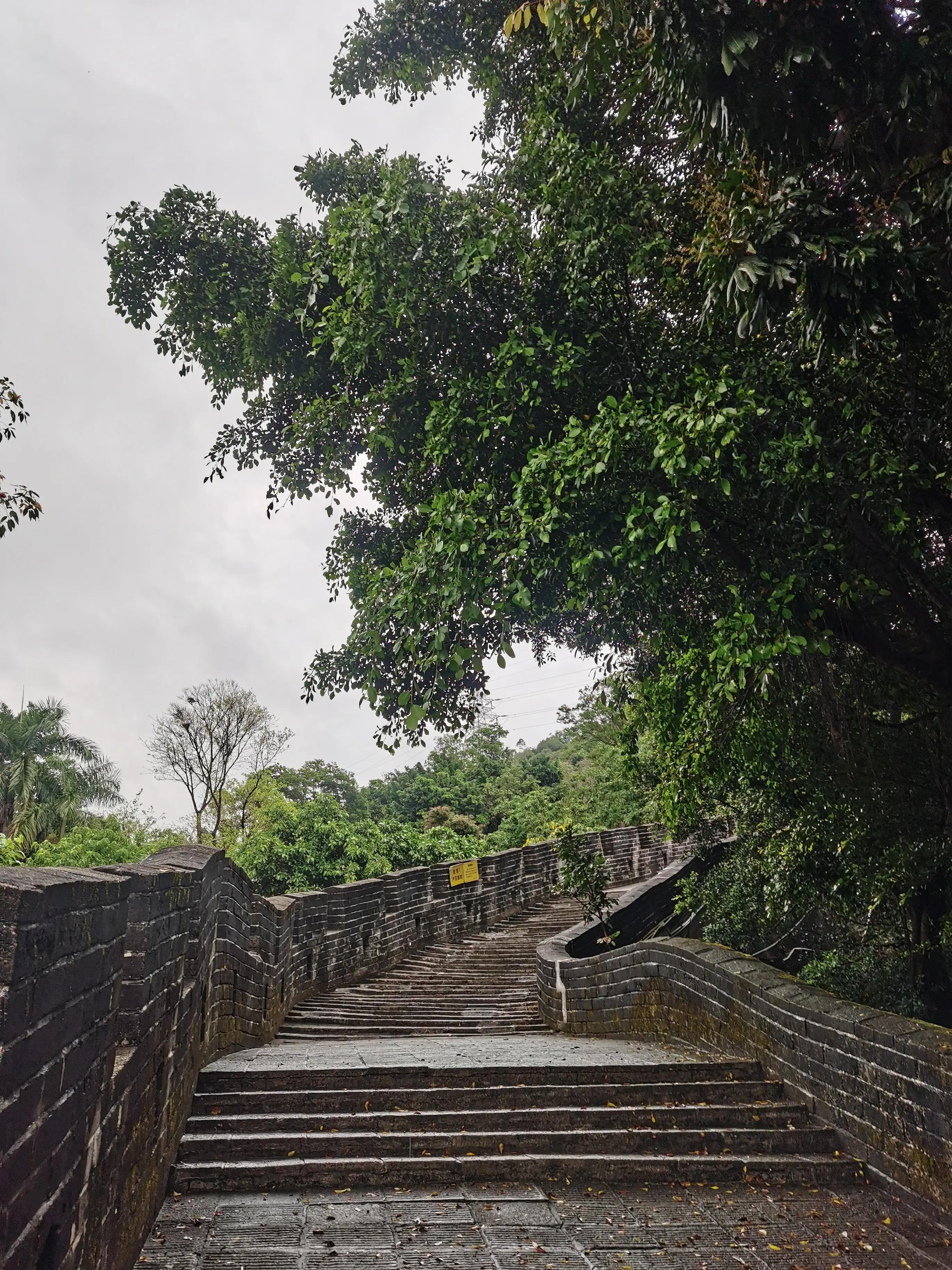 求水山公园仿古长城描述,深圳真正的仿古长城