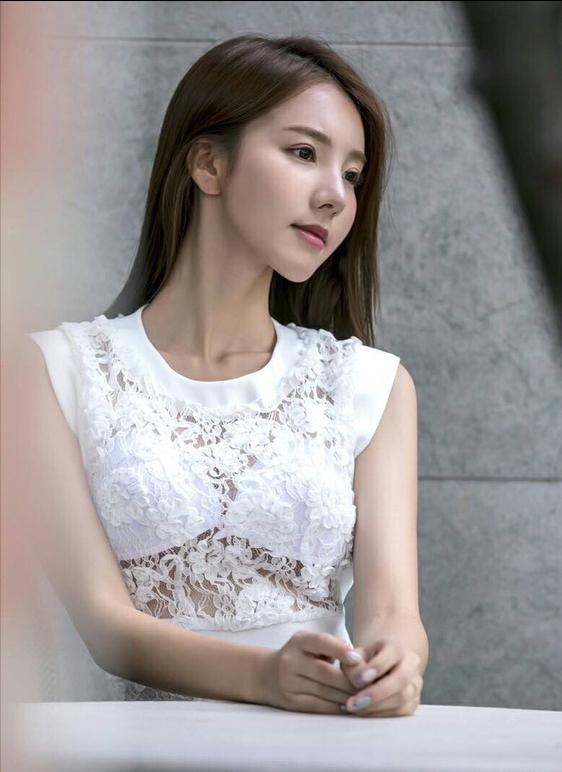 为什么摄影老师不建议买微单相机,新手摄影买微单相机好吗