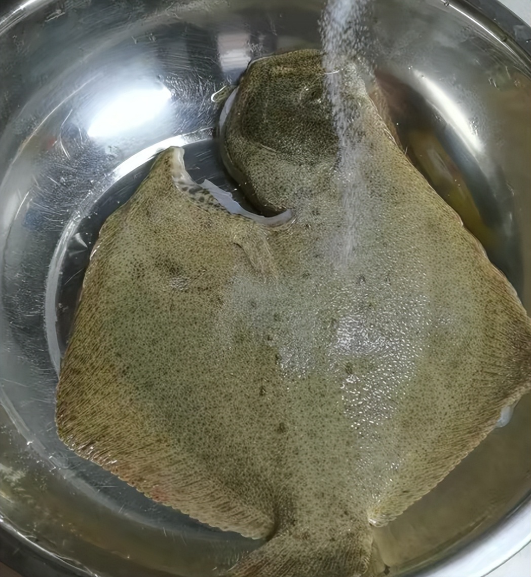 多宝鱼清蒸几分钟家常做法,冰冻多宝鱼的做法清蒸