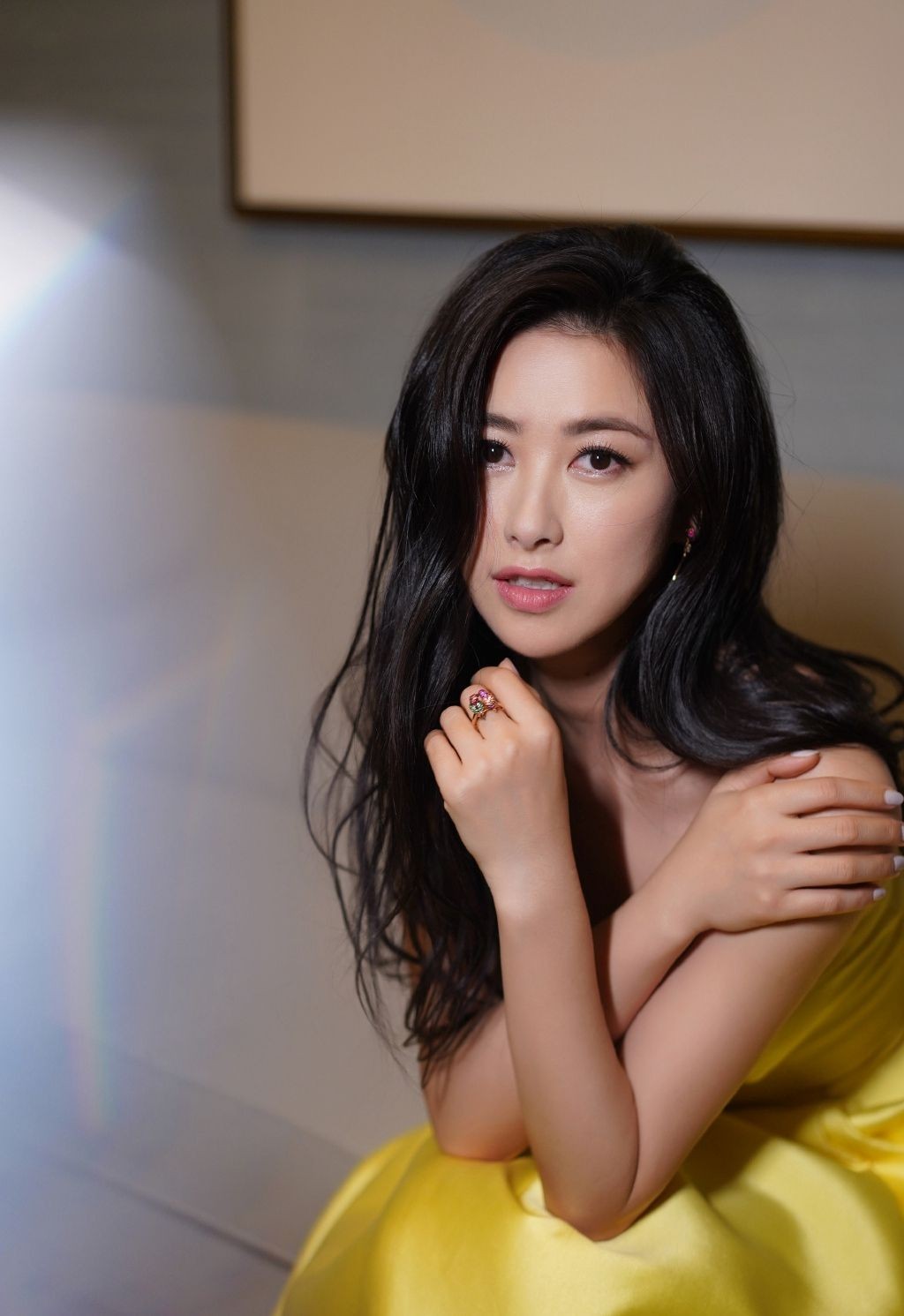 朱珠年轻时多漂亮,演员朱珠低调与圈外人结婚