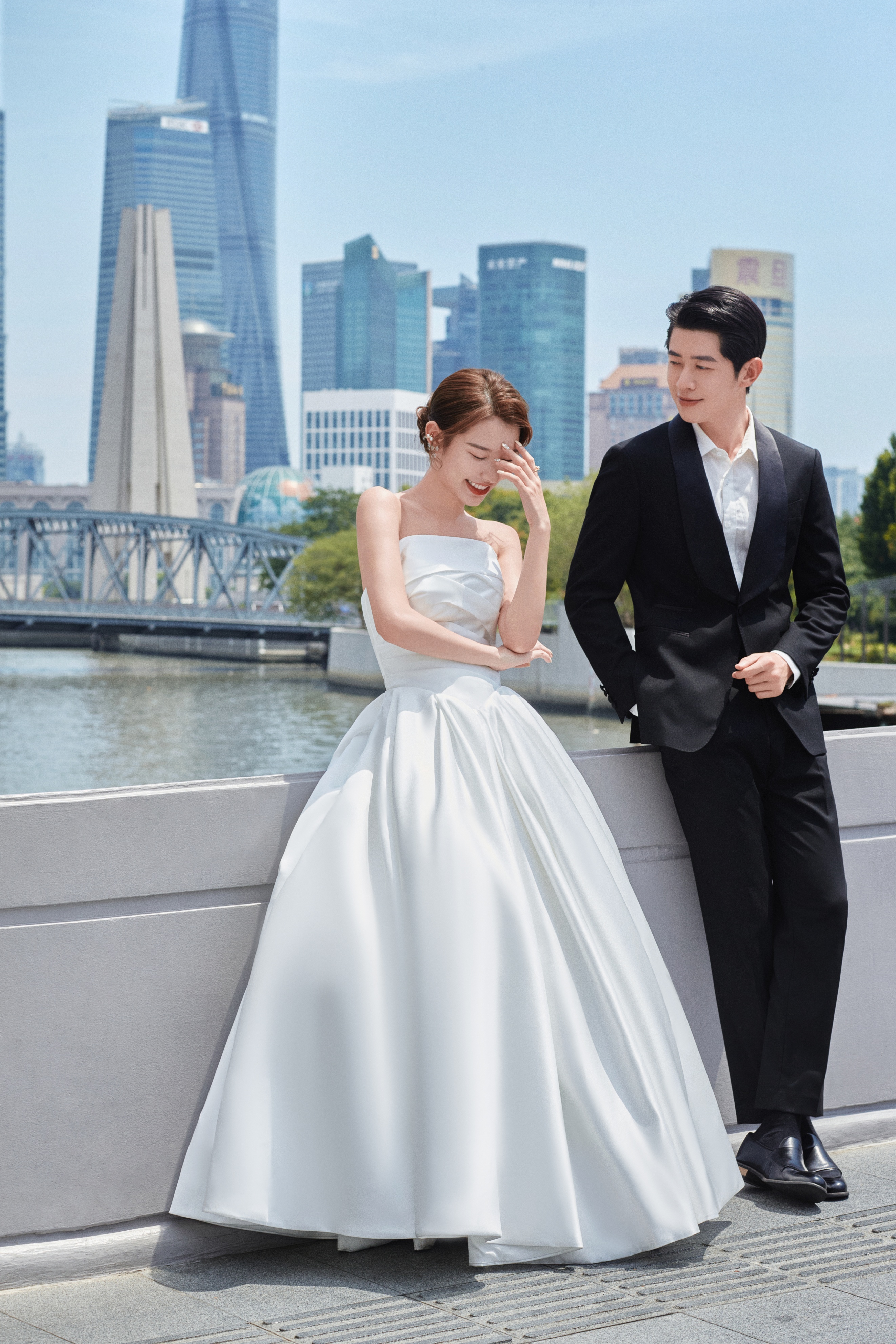 在上海拍的风格婚纱照,拍上海婚纱照