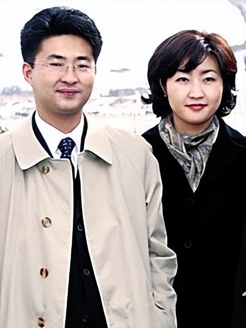 2009年，韩国前总统卢武铉跳崖身亡，女儿入狱，儿子在中国工作