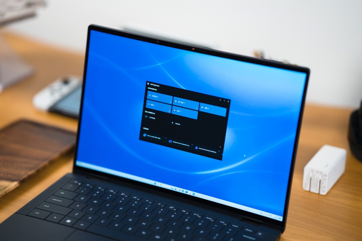 戴尔latitude7440测评,戴尔latitude7390