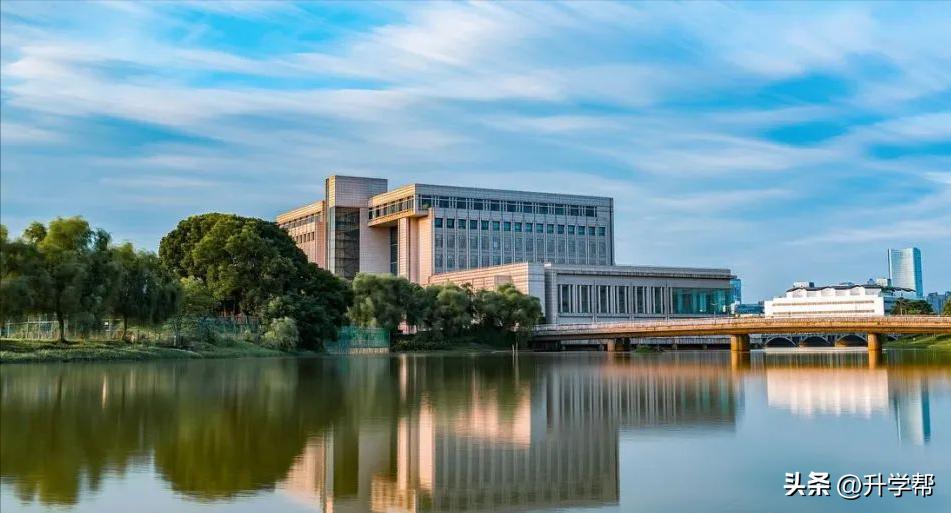 被严重低估的通信小清华——南京邮电大学